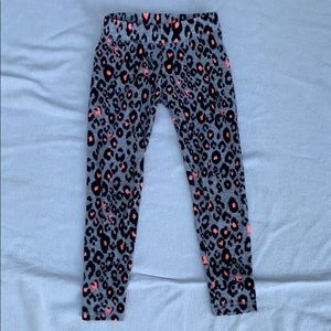 Girls fluffy leopard print leggings SO 5/6 XS